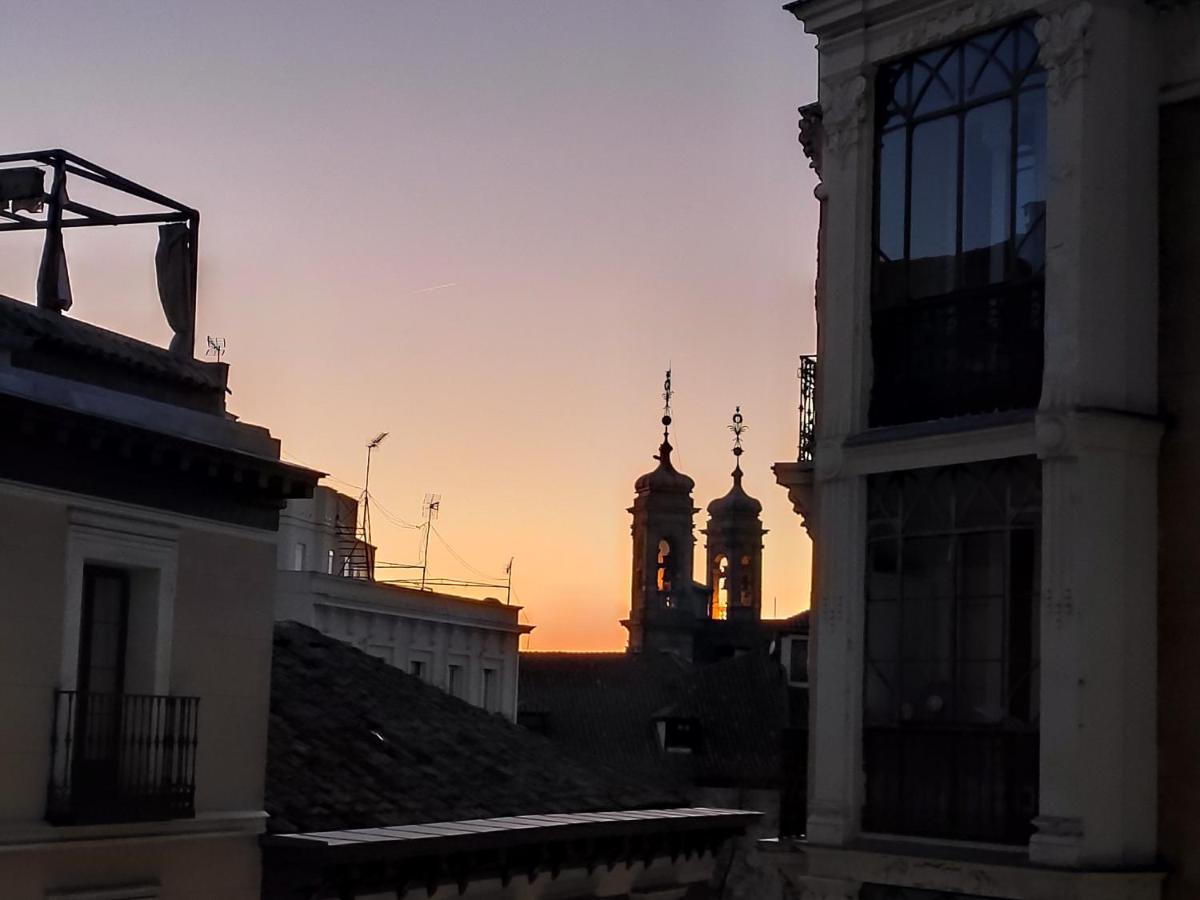 Nuevo Elegante Piso Vintage En Plena Plaza Mayor 마드리드 외부 사진